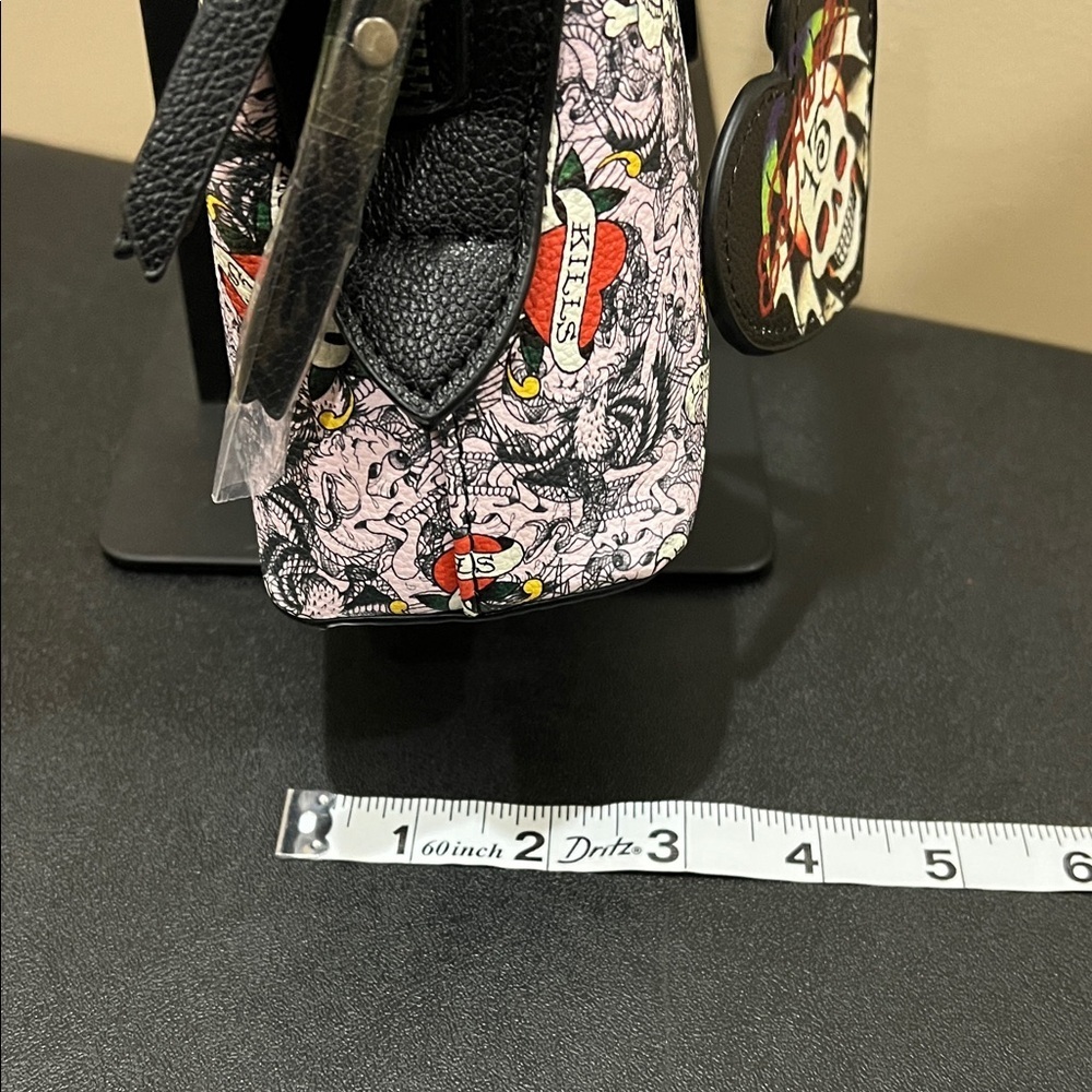 Ed Hardy | Skull & Heart Mini Satchel w/ Bag Charm Credit card - Picture 8 of 13